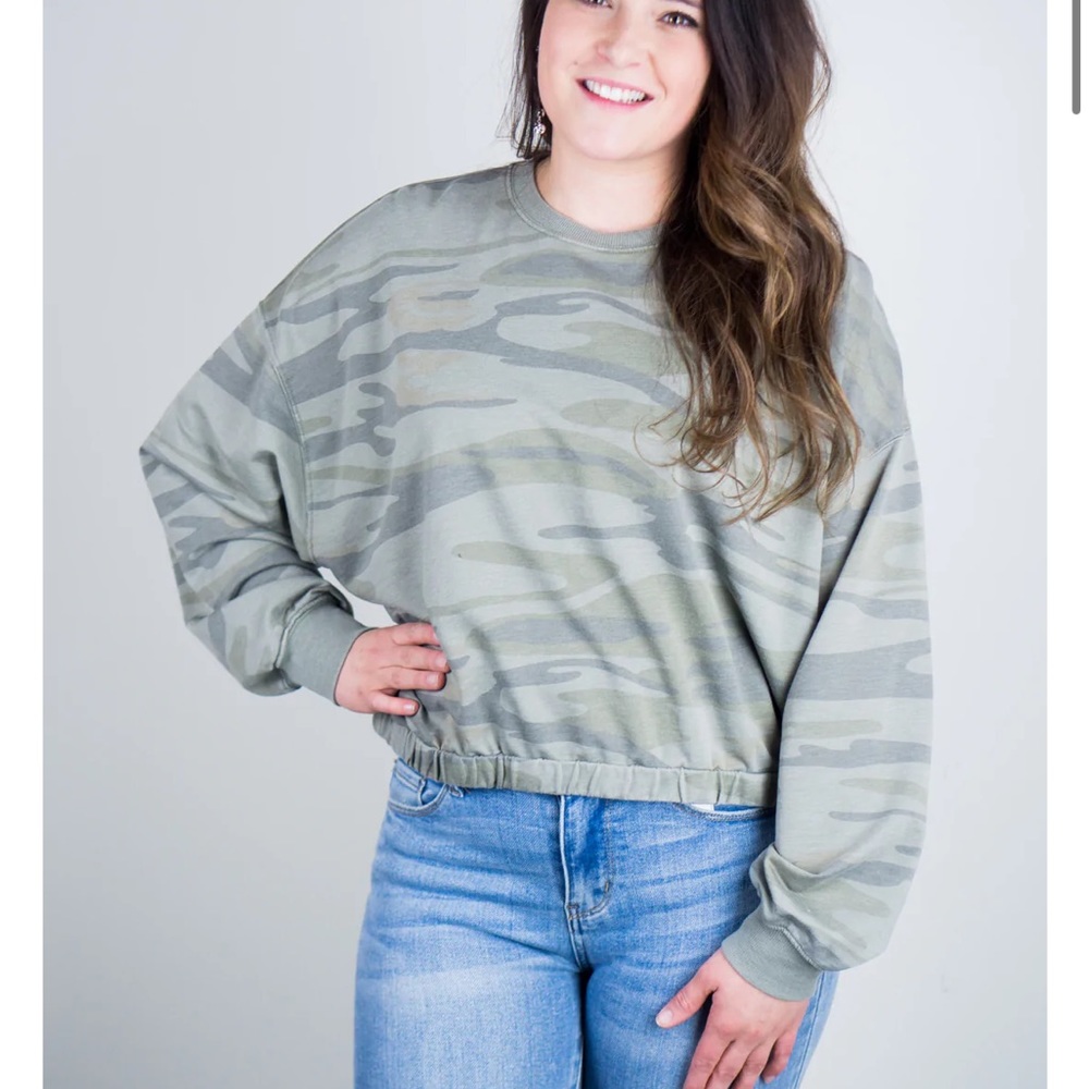 Size small z supply relaxed pullover
